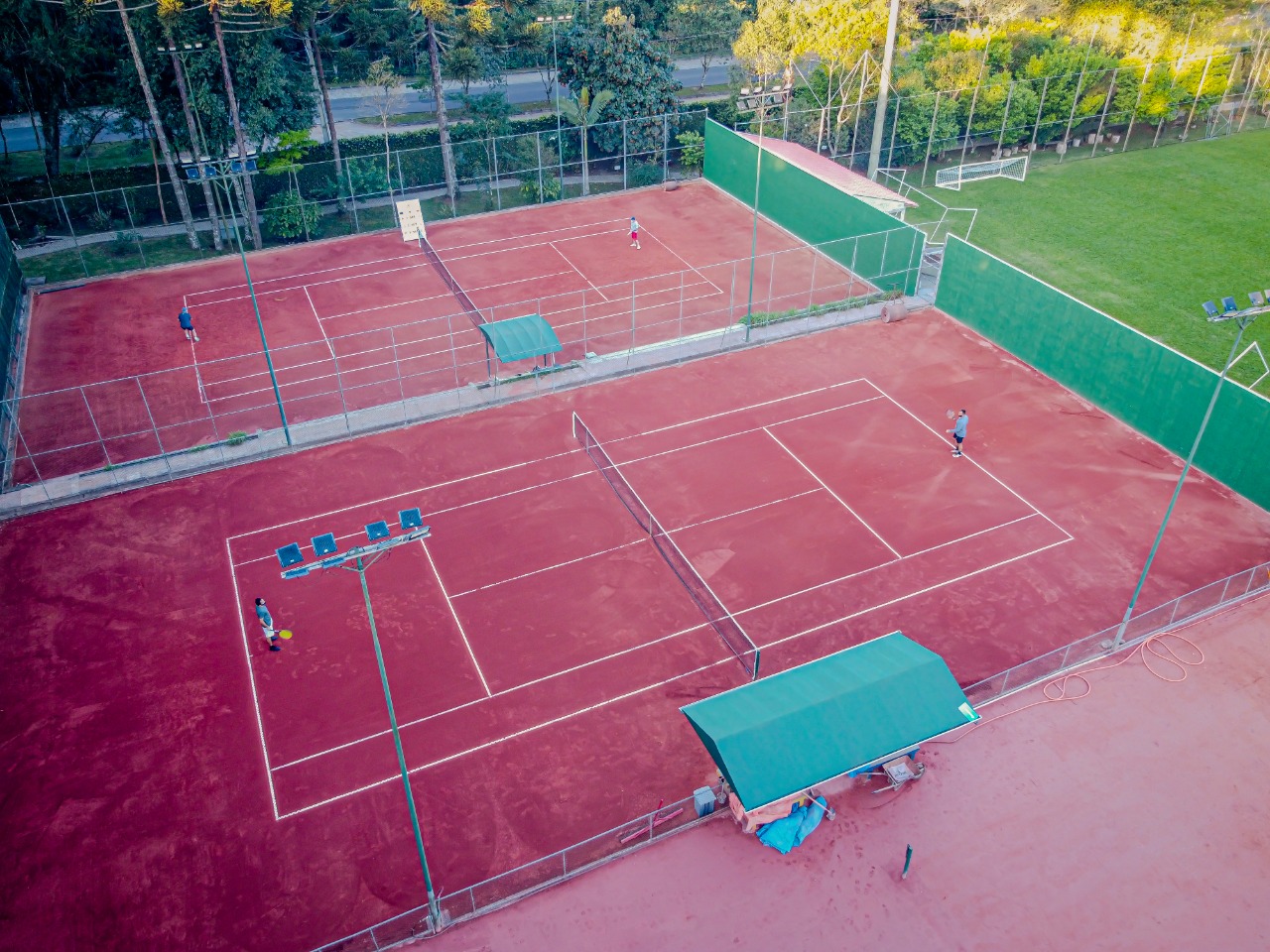 Clubes de Tênis em Curitiba. Saiba Onde Ficam e Associe-se.