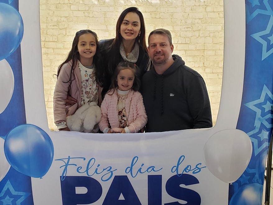 Almoco_DiaPais_pessoalvolei.25.1.2.jpg