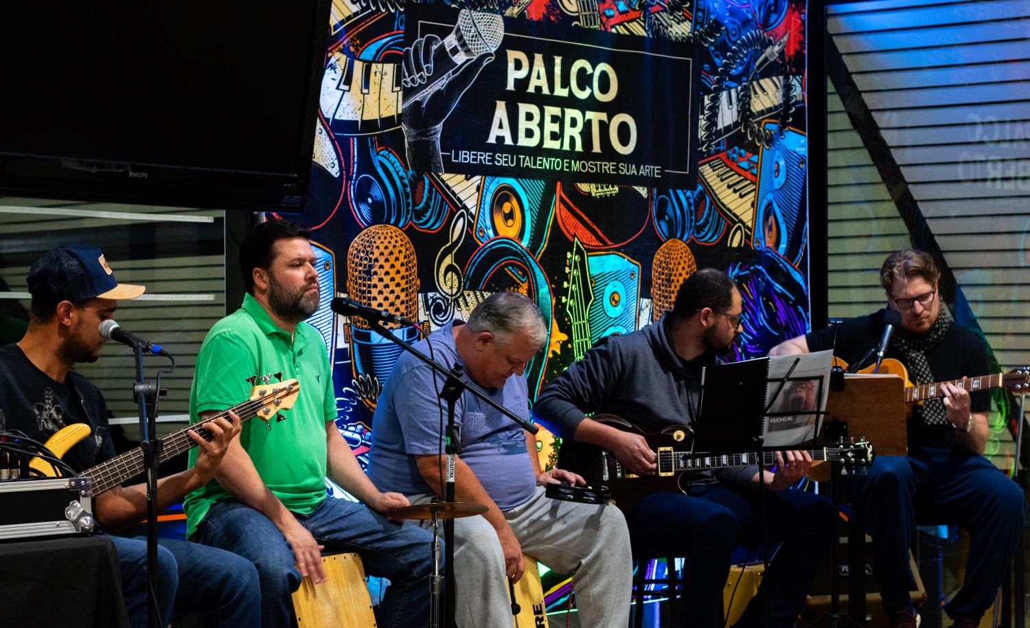 Palcoaberto_abre23.2.2.jpg
