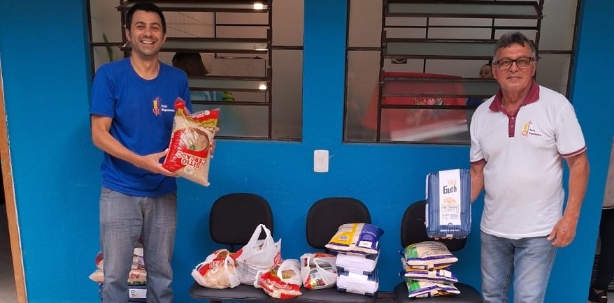 Projetoviveiromudas_entregaremedios.25.1.2.jpg