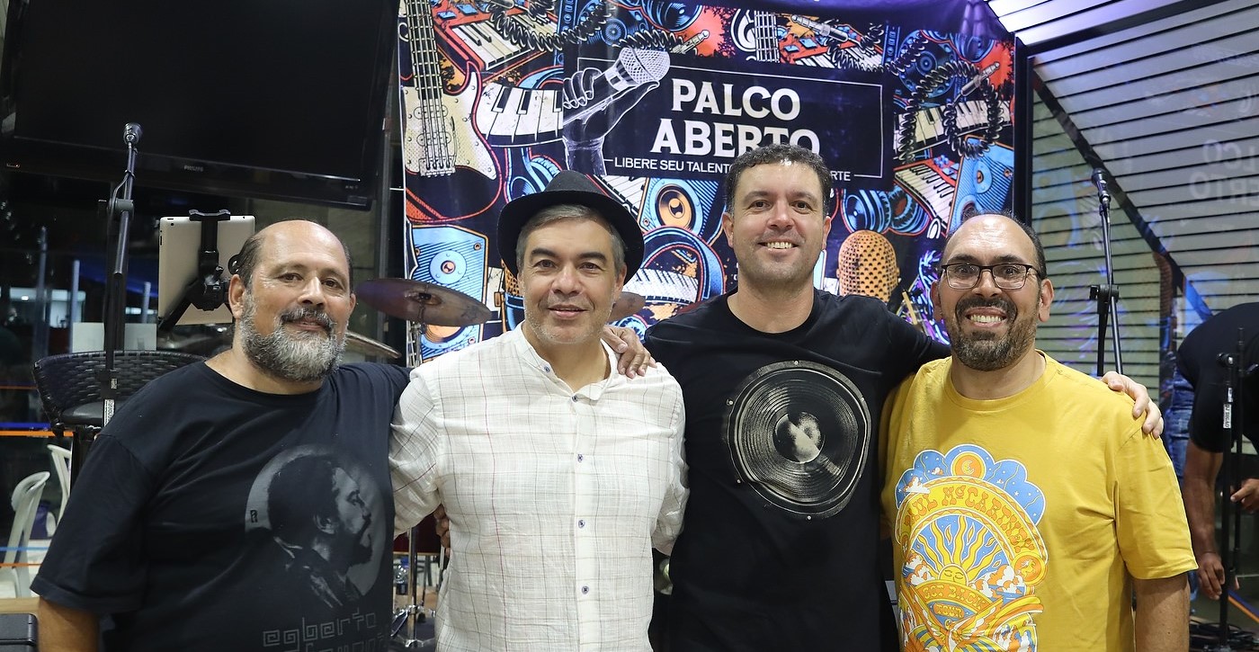 Palcoaberto_Almanake_maio.24.2.jpeg