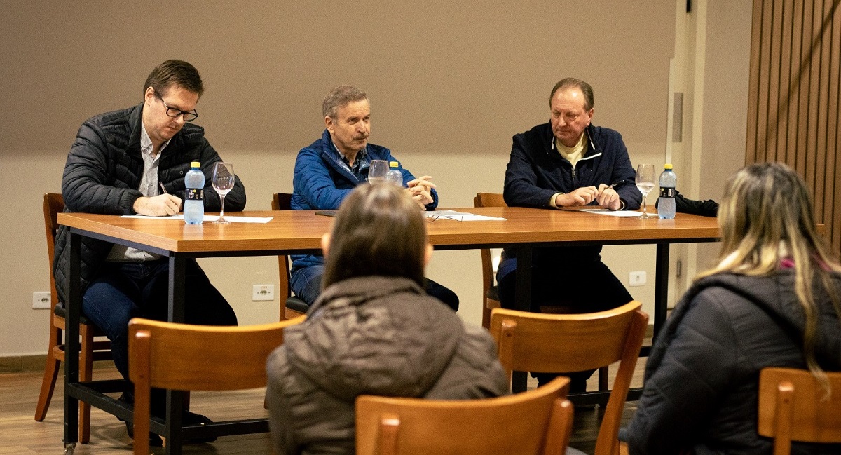 Assembleia_aprova_remidos_desfilia.25.2.jpg