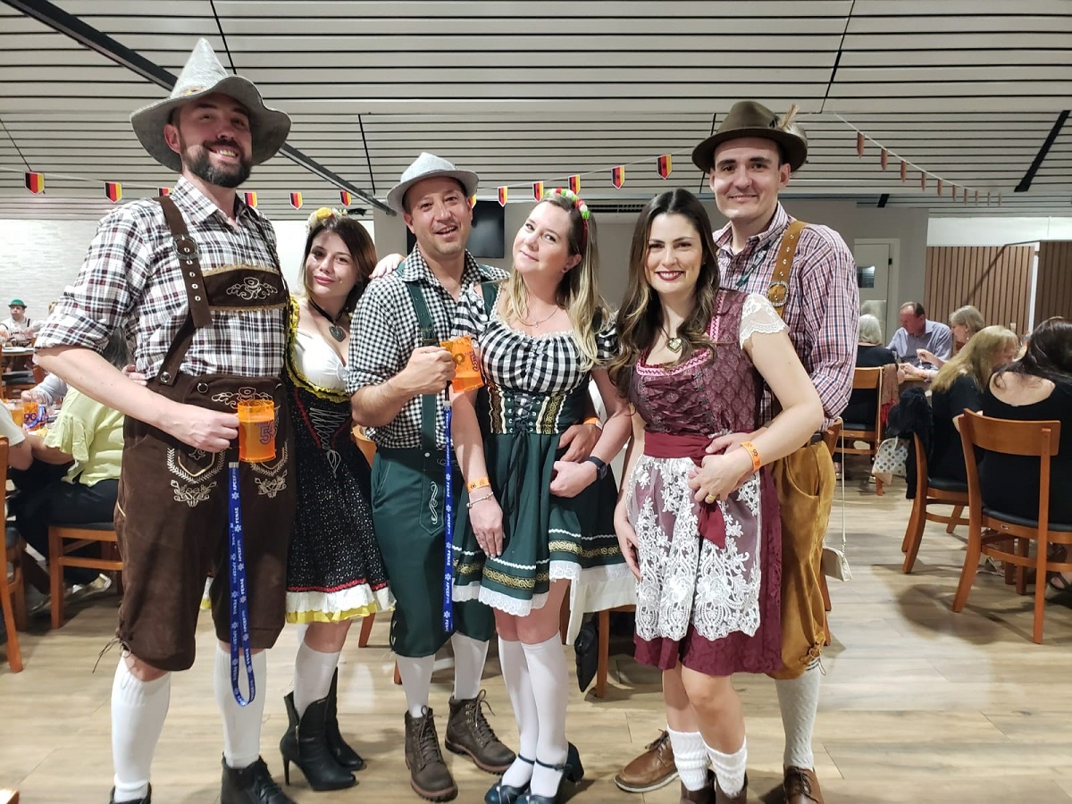 Septemberfestpos_casais.25.2.jpg