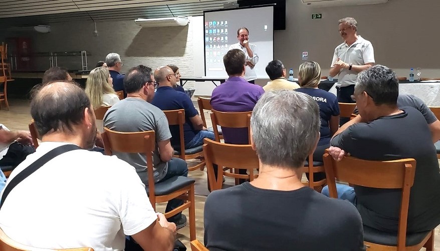 Assembleia_alteraestatuto.25.2.2.jpg