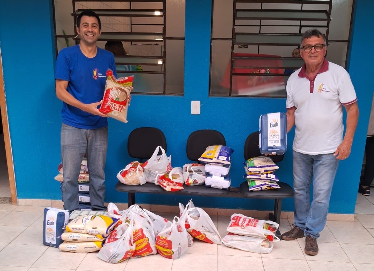 Projetoviveiromudas_entregaremedios.25.2.jpg