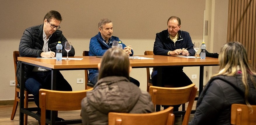 Assembleia_aprova_remidos_desfilia.25.1.2.jpg
